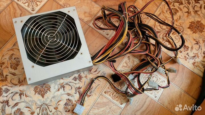 Блок питания 700w
