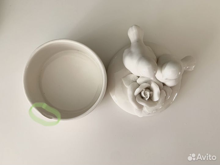 Декор разное: кувшины, шкатулка, ключница и др