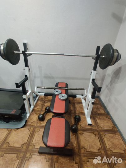 Скамья для жима, стойки для жима, штанга, гантели