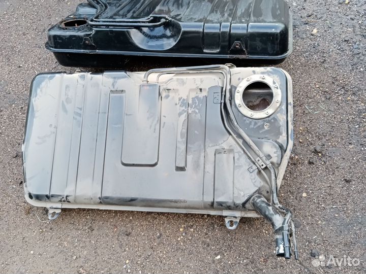 Chevrolet niva бензобак