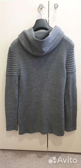 Вязанная кофта