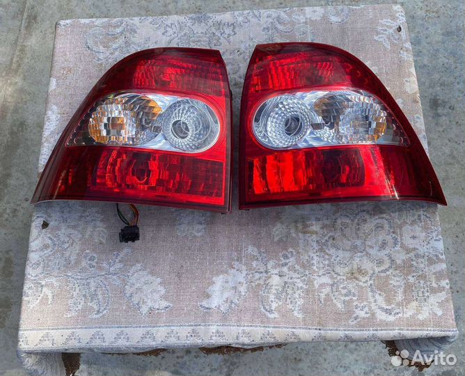 Задние фары priora 1 хетчбэк