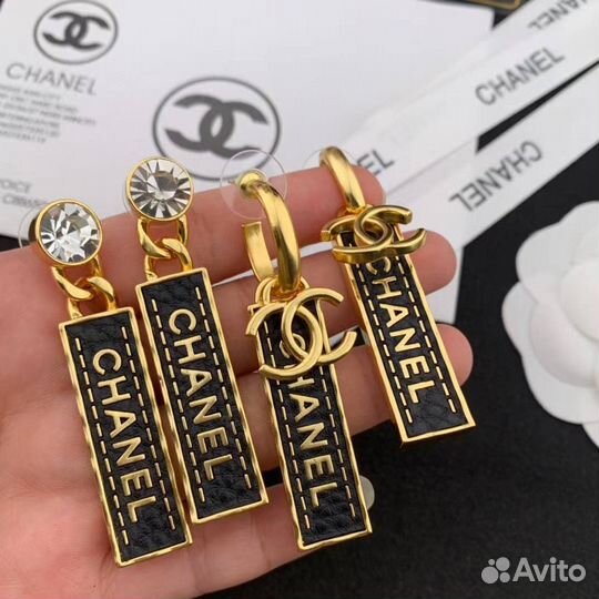 Украшение chanel