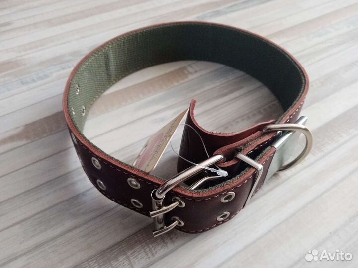 Кожаный ошейник для крупной собаки