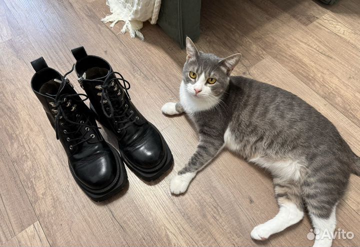 Ботинки женские натуральная кожа 40