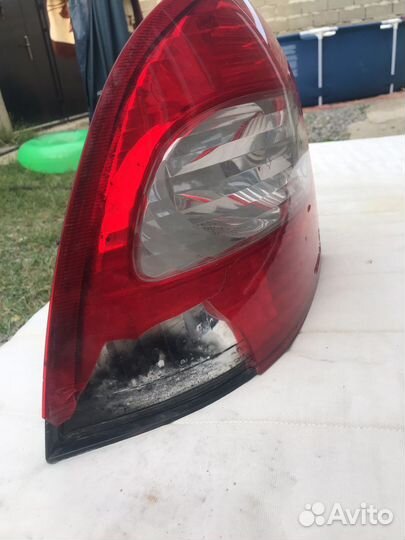 Фара задняя левая
