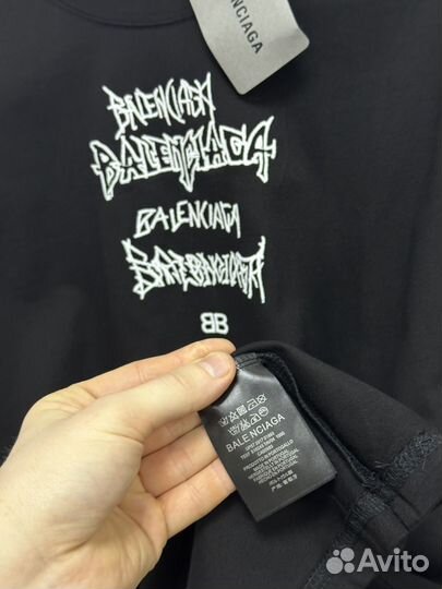Balenciaga футболка оверсайз (стиль 2025)