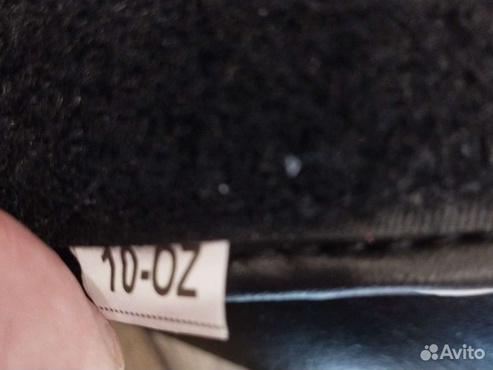 Боксерские перчатки