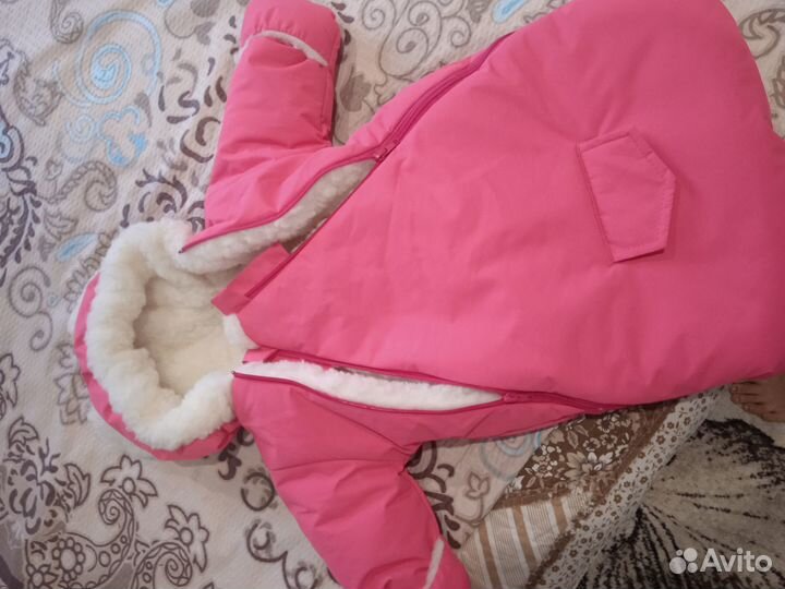 Зимний комбинезон для девочки
