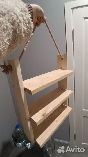 Полочка настенная