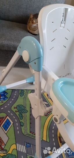 Стульчик-шезлонг для кормления