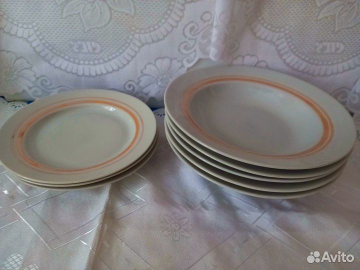 Тарелки и лафитник