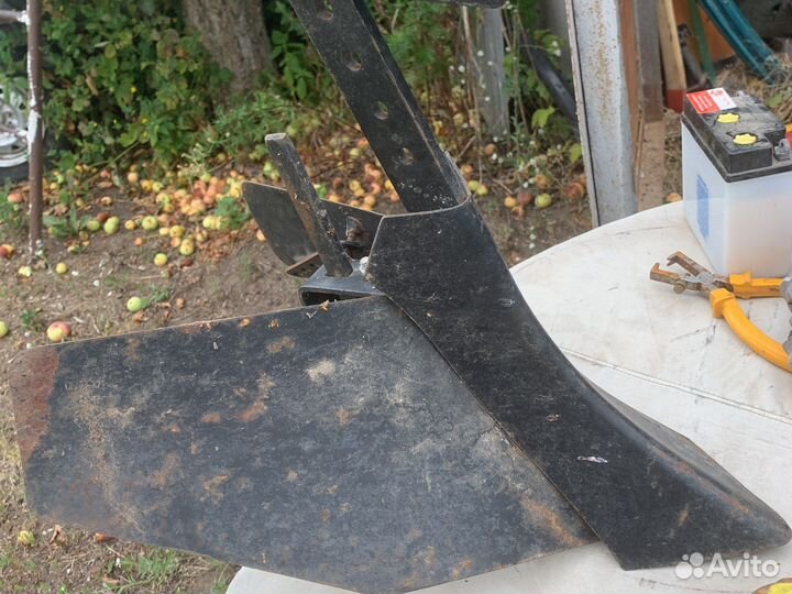 Окучник для культиввтора универсальный