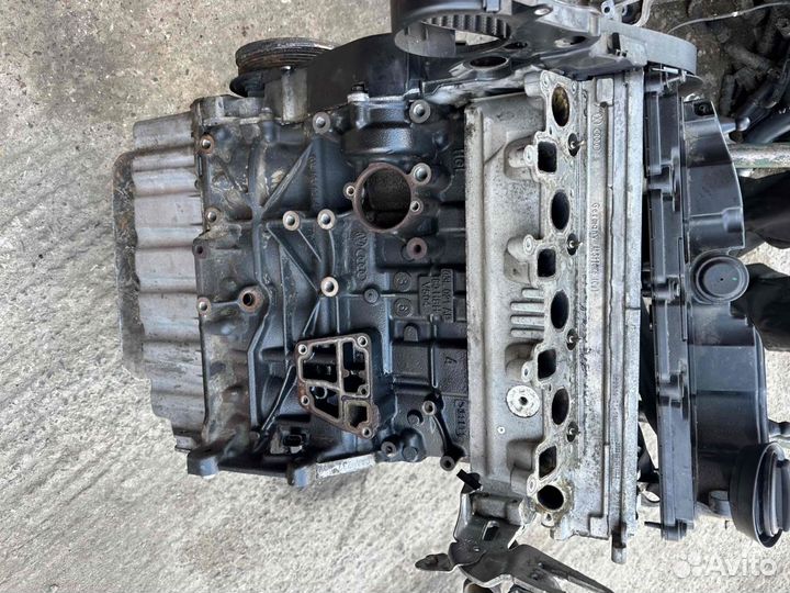 CAA Двигатель к Volkswagen Transporter (T5) V рест