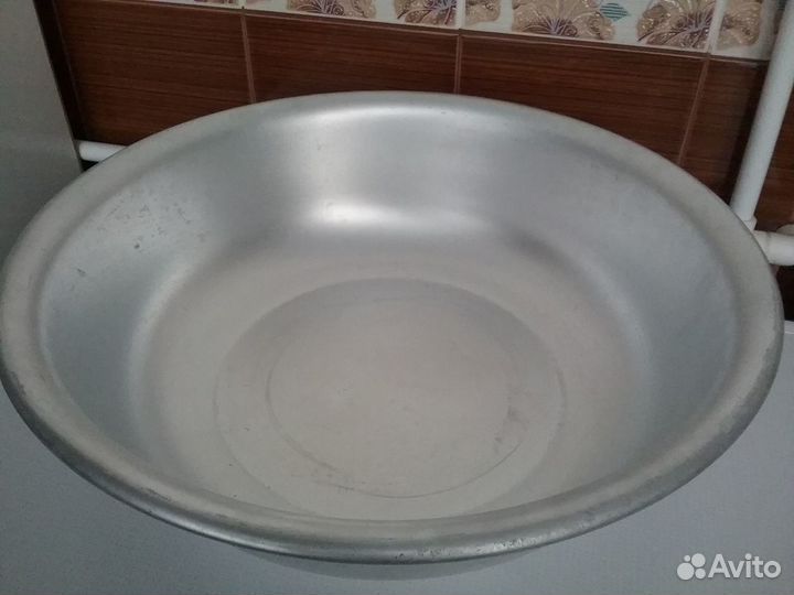 Тазы/миски алюминиевые 10-литровые, дуршлаг