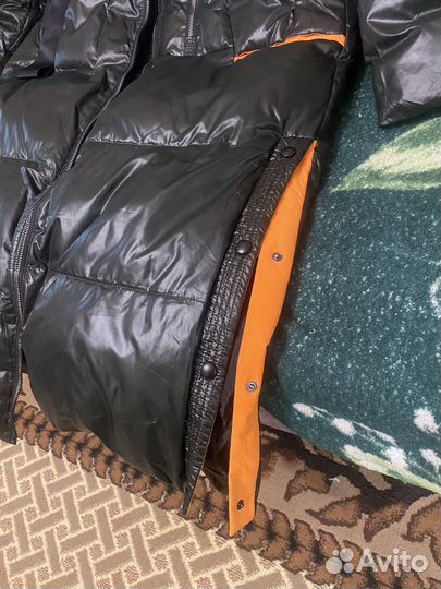 Пуховик женский