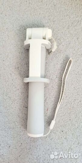 Монопод Xiaomi Mi Selfie Stick Wired (xmzpg04ym)