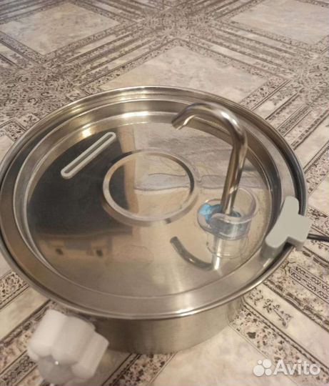 Поилка для кошек