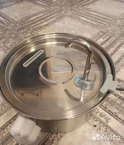 Поилка для кошек