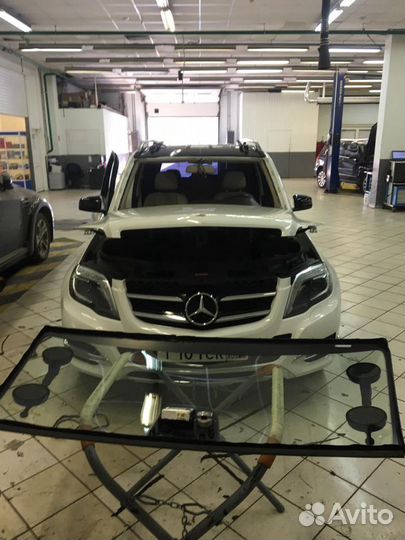 Лобовое стекло на Мерседес Глк Х204
