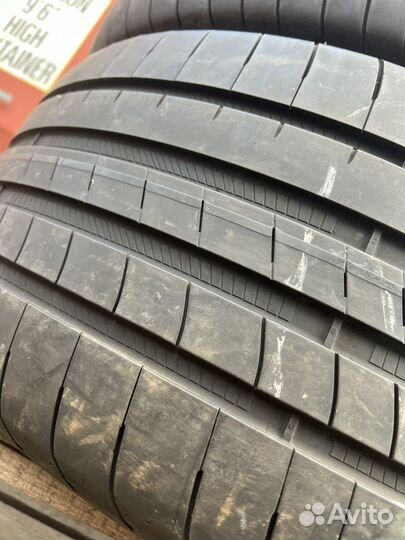 Goodyear Eagle F1 Asymmetric 3 245/45 R18 и 275/40 R18