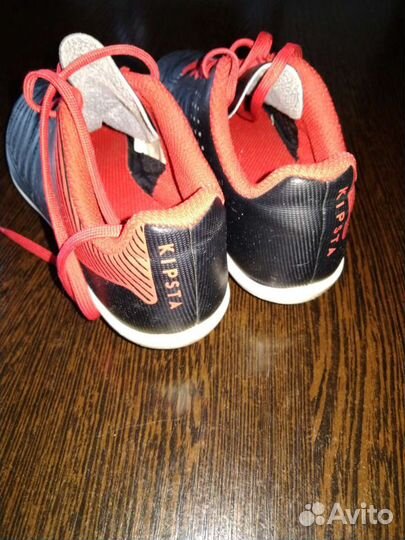 Футбольные бутсы