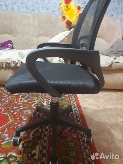 Компьютерное кресло новое