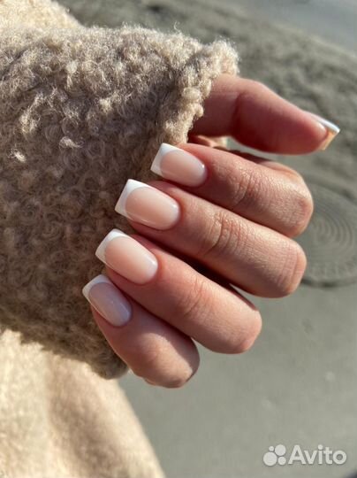 Маникюр, педикюр