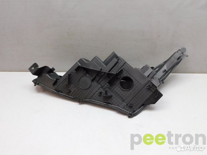 Б/У Б/У Корпус фары правой новая 8114560K90 toyota