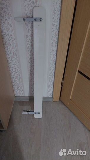 Бортик для кровати от падений