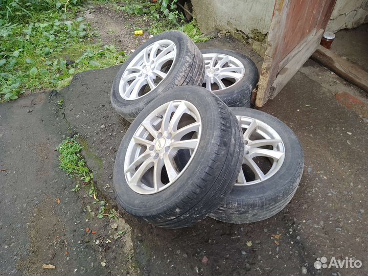 Comforser Thruster 205/55 R16