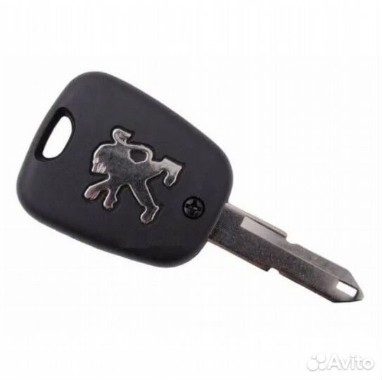 Ключ зажигания Пежо с местом под чип