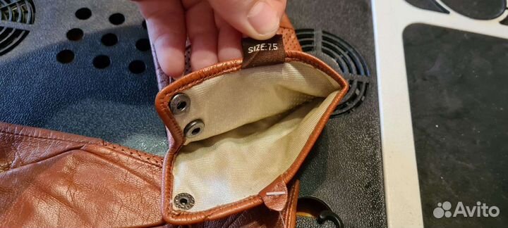 Перчатки кожаные женские