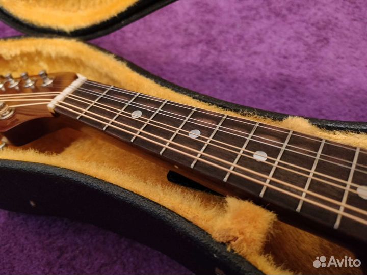 Мандолина Suzuki m210