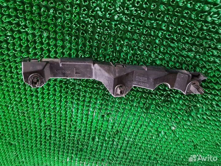 Крепление бампера лев. перед. Toyota Rx400H, RX450