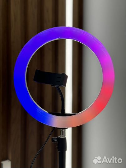 Кольцевая лампа со штативом