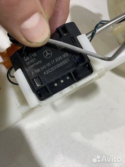 Датчик уровня топлива Мерседес w166 x166