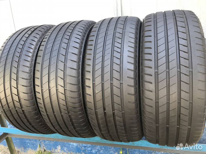 Bridgestone Alenza 001 245/50 R19