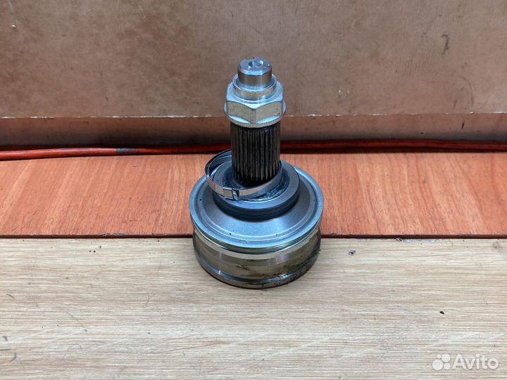 Левая наружная граната Lexus GS350 GS 350 awd 2012