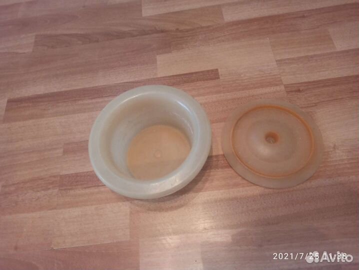 Судно-горшок для туалета