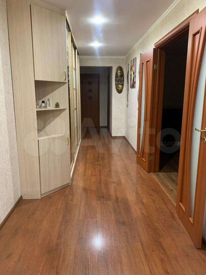 3-к. квартира, 90 м², 6/10 эт.