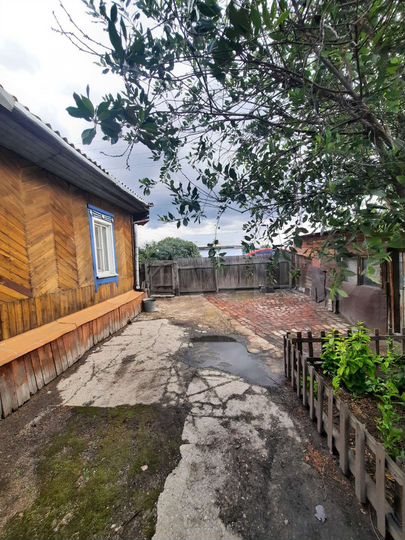 Дом 40 м² на участке 5 сот.