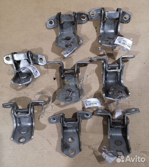 Петли дверей Mazda 6 GH 2009