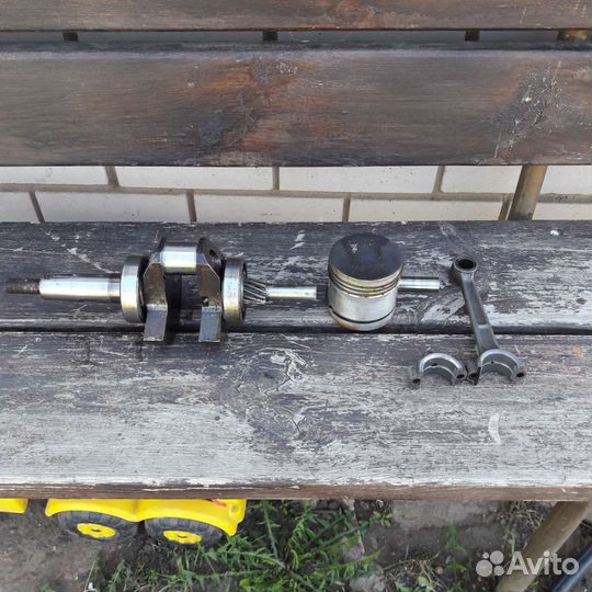 Запчасти двигатель Зид