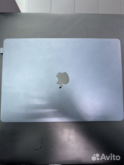 Macbook air 15 m2 8 256