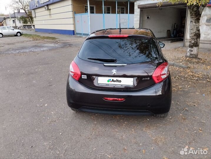 Peugeot 208 1.2 МТ, 2013, 162 000 км