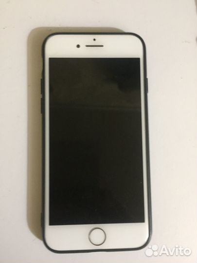 iPhone 8, 64 ГБ