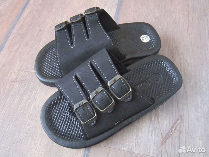 Новые шлёпки для мальчика