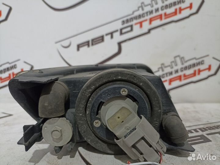 Туманка toyota chaser vista vista ardeo AZV50 AZV50G AZV55 AZV55G. JZX101 JZX105 LX100 SV50 SV50G SV