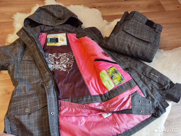 Горнолыжный костюм женский iguana 42 44